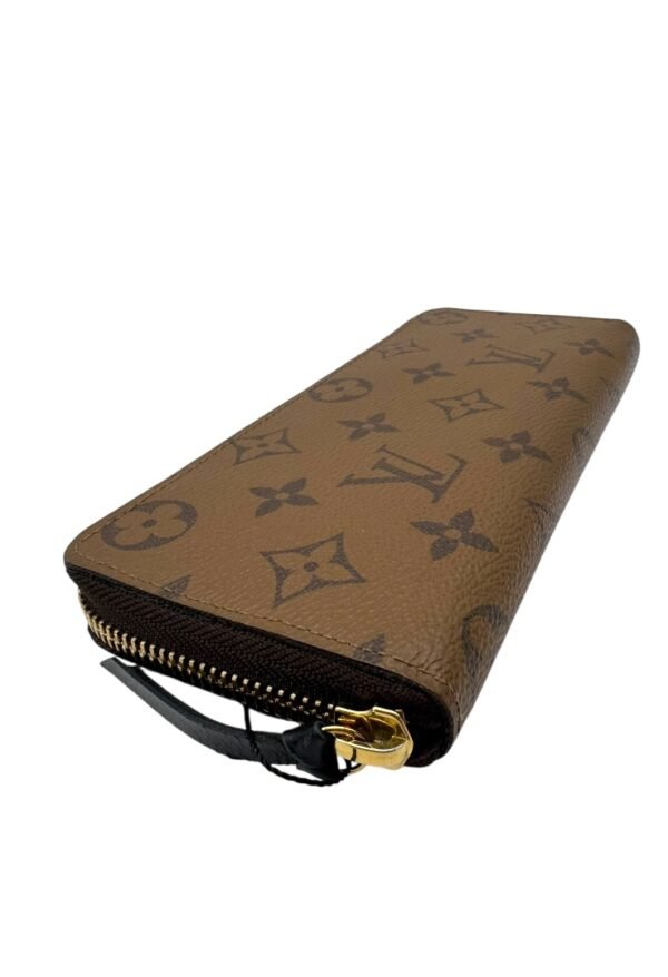 LOUIS VUITTON – CLÉMENCE WALLET - Image 7